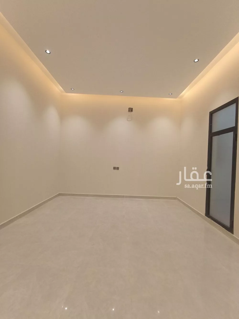 دور 3 غرف في أحد 4