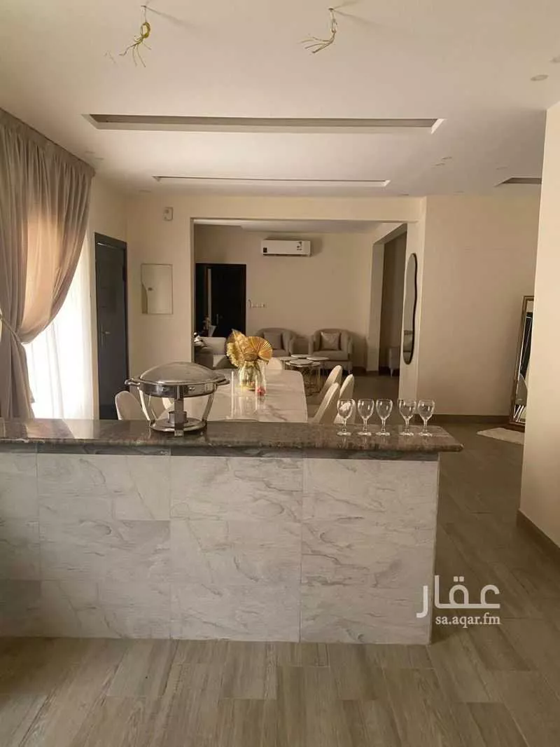 دوبلكس 6 غرف في الملك فهد 1