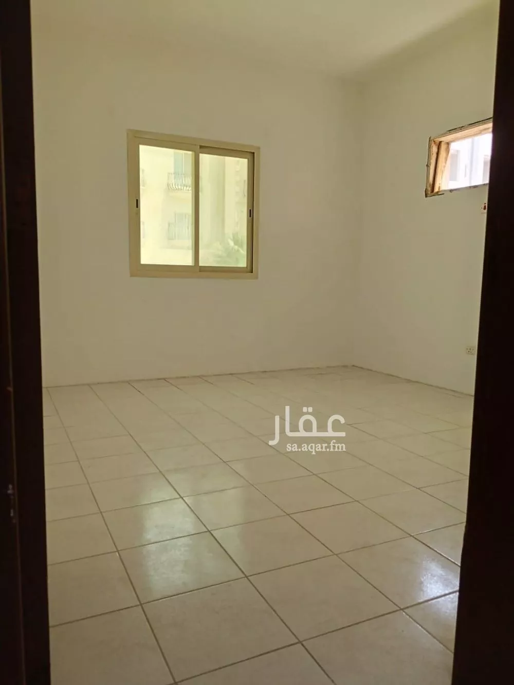 عمارة 7306 م² في الحمرا 3