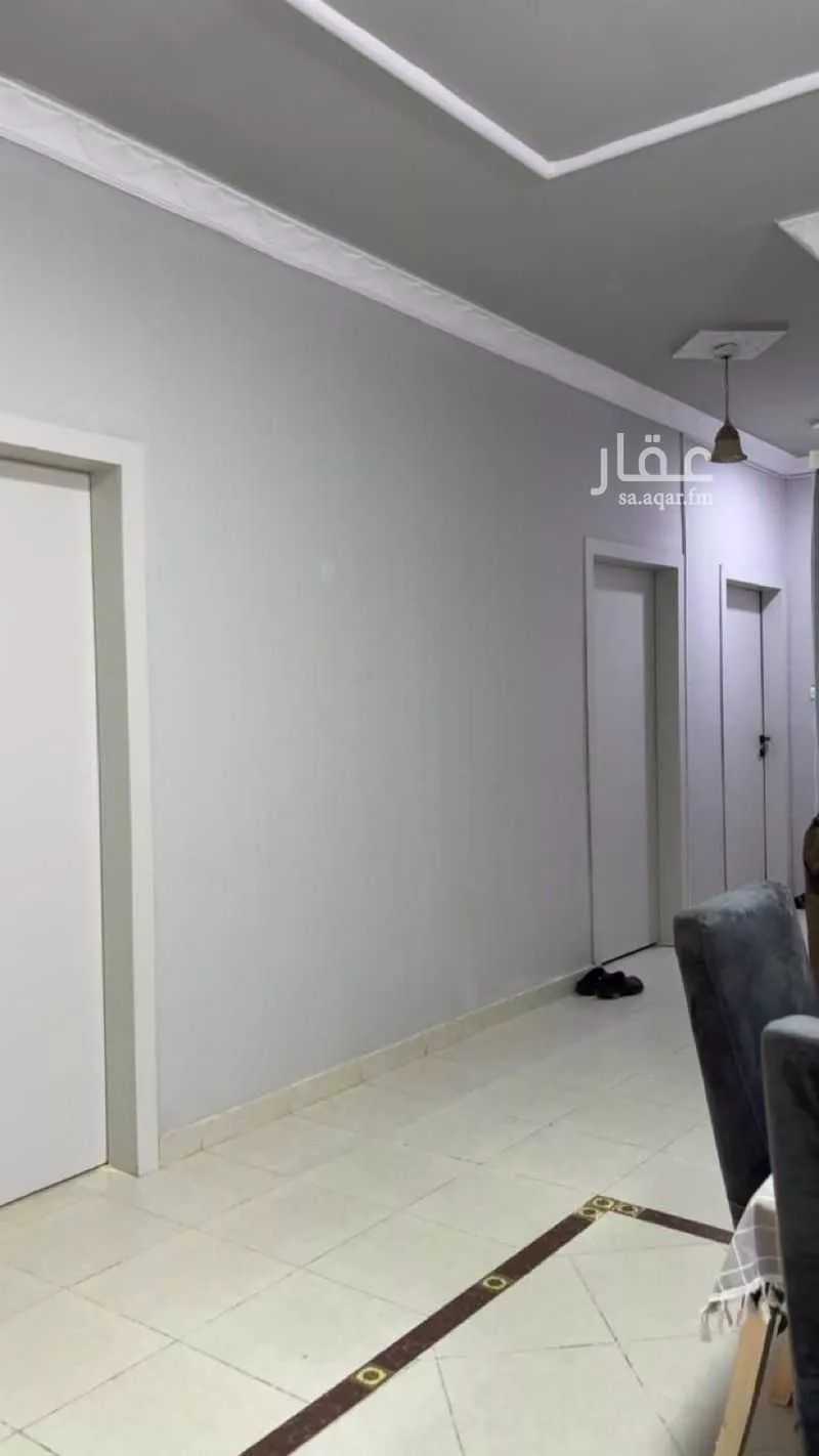 فيلا 5 غرف في النظيم 4