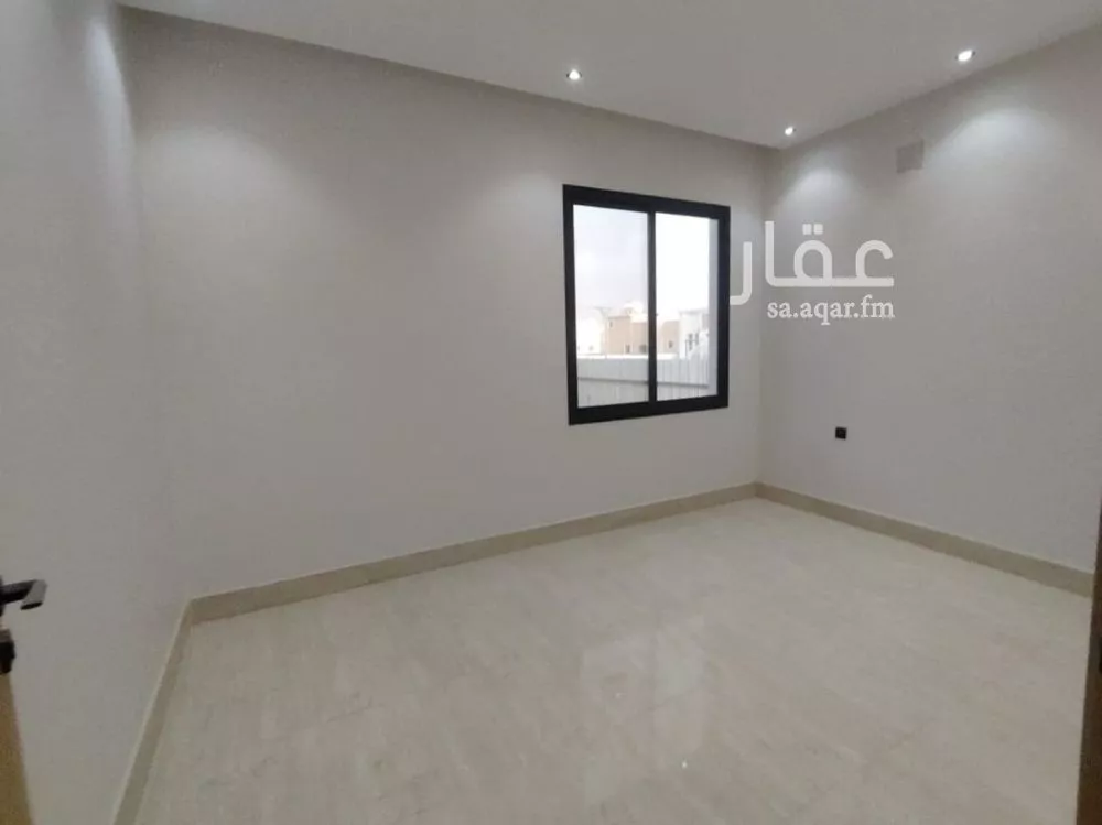 5 bedroom villa in Tuwaiq 3