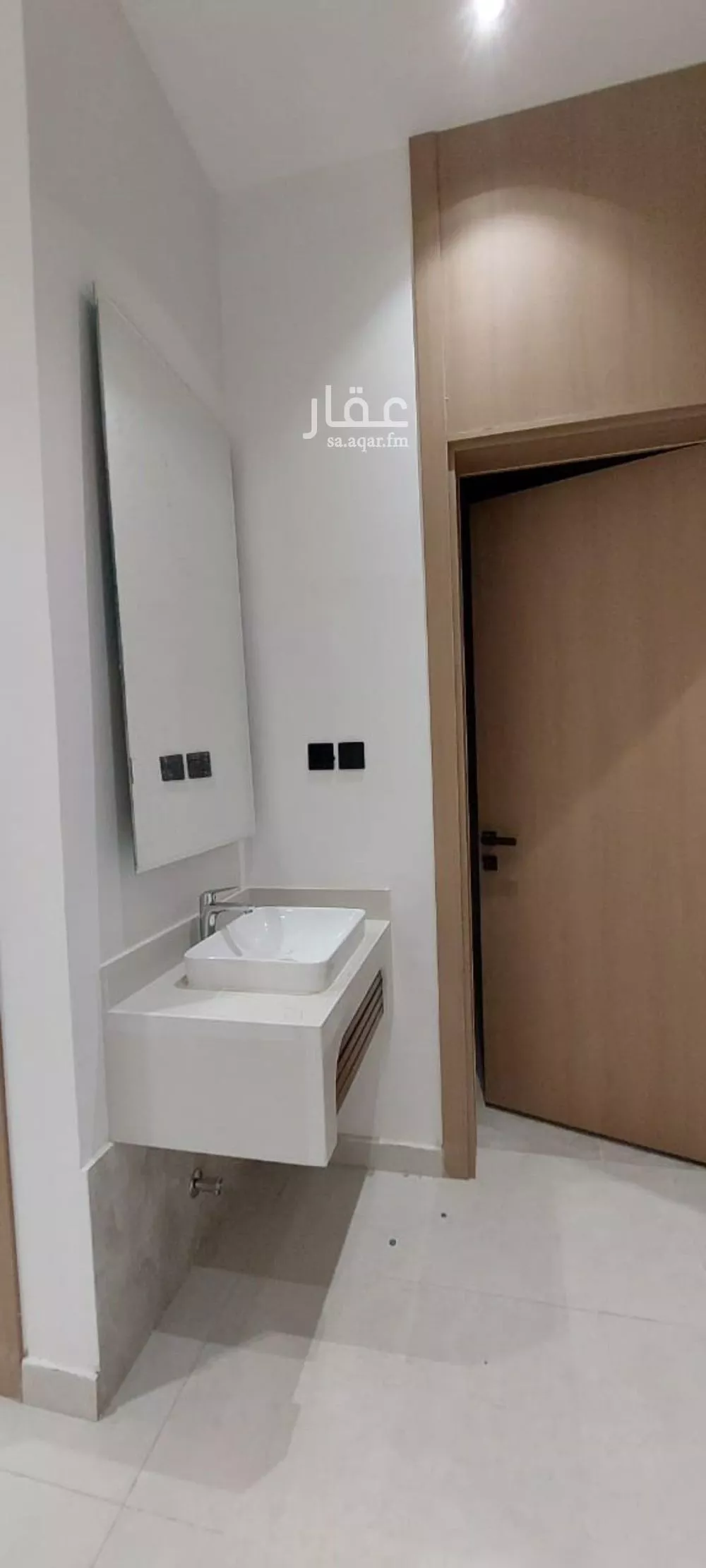 4 bedroom floor in Okaz 5