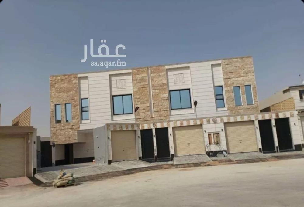 5 bedroom floor in Badr 1