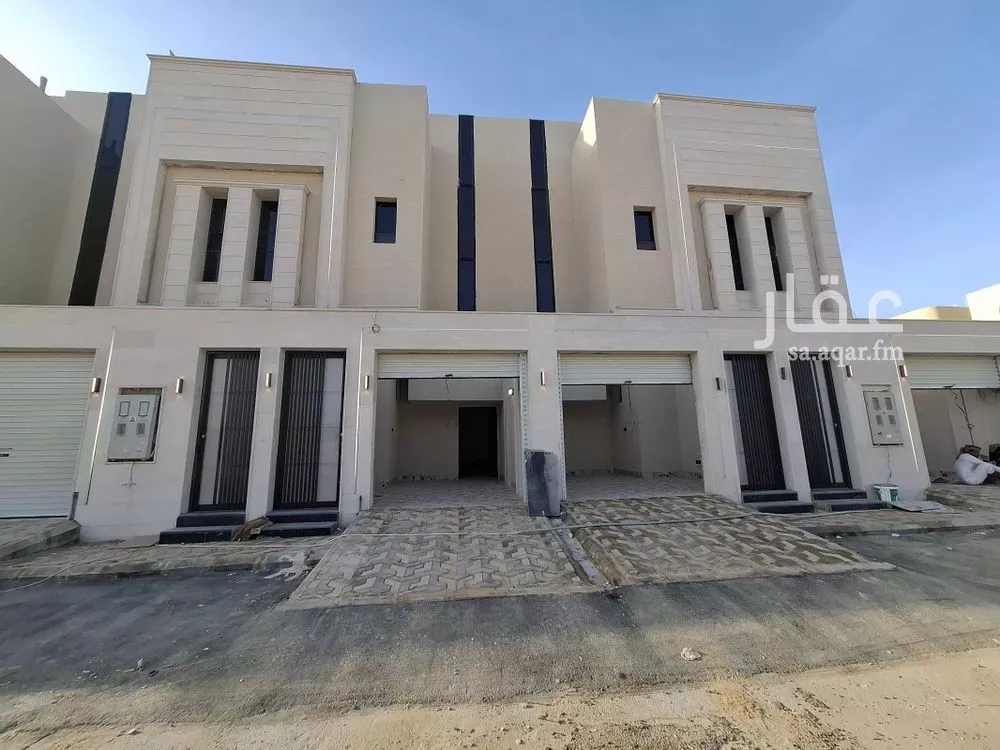 5 bedroom floor in Tuwaiq 1