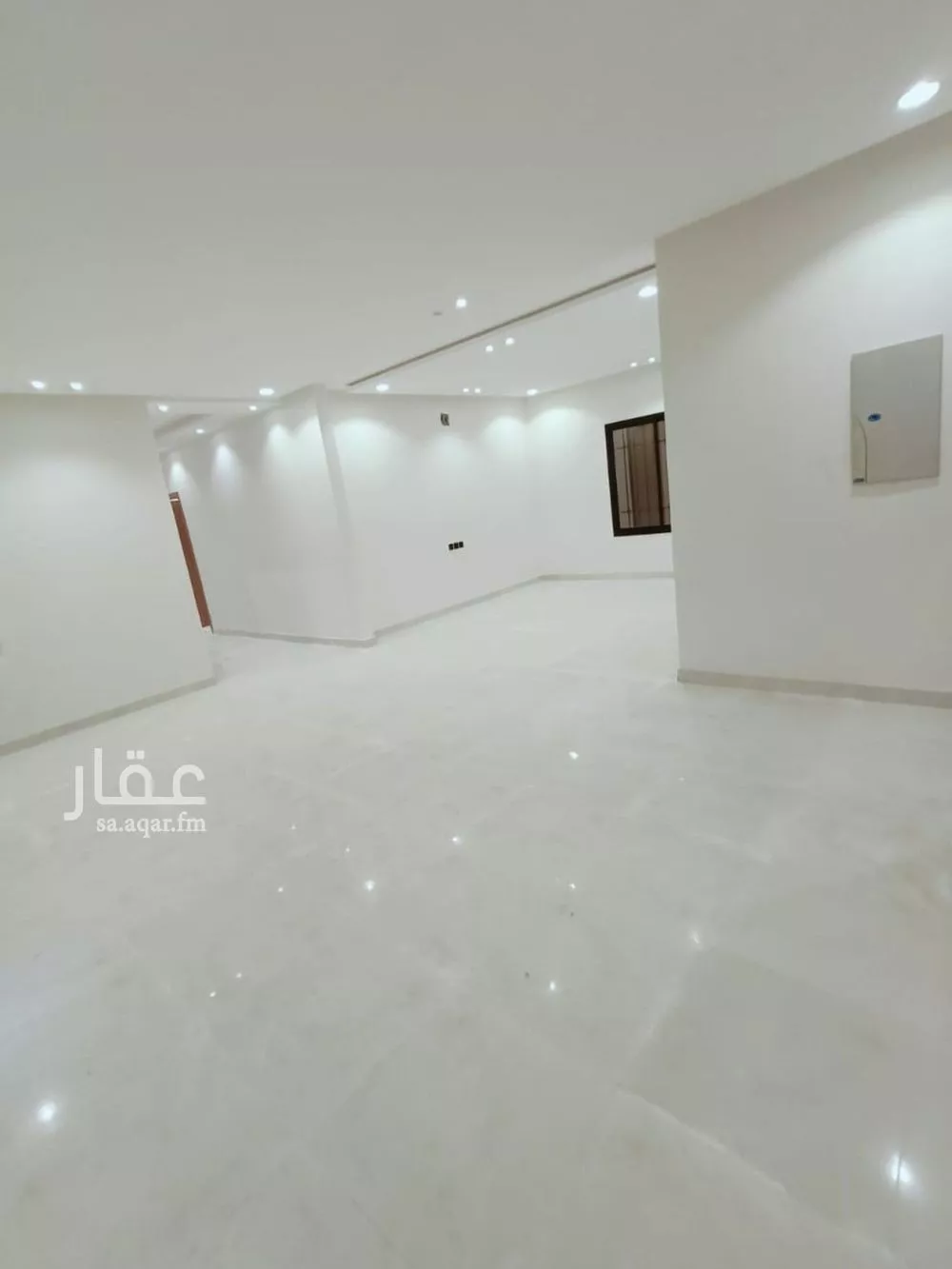 5 bedroom floor in Okaz 4