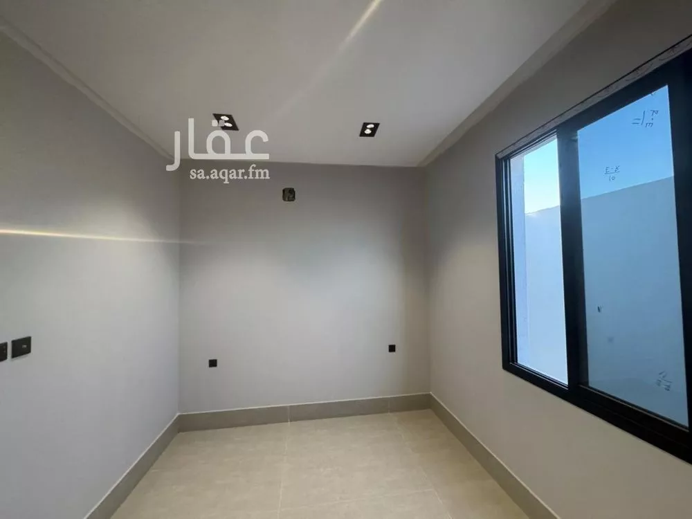 5 bedroom villa in Okaz 4