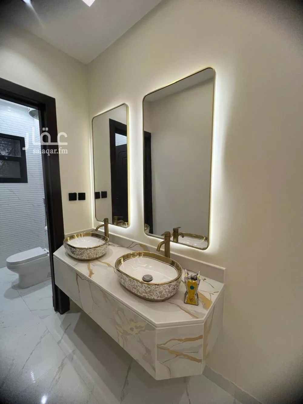 5 bedroom apartment in Al Hazm 3