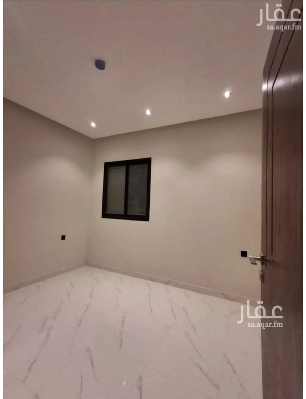 شقة 5 غرف في بدر 4