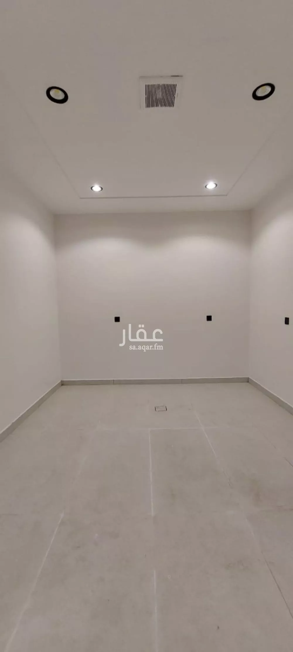 4 bedroom floor in Okaz 2