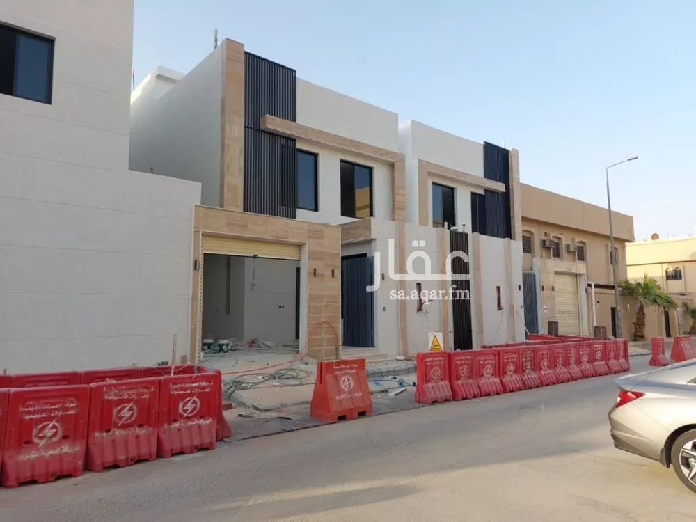 فيلا 5 غرف في العريجاء الغربية 4