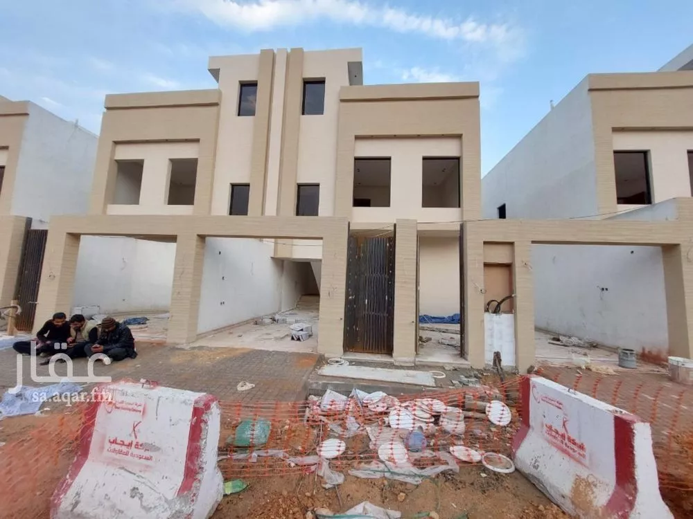 5 bedroom floor in Okaz 2