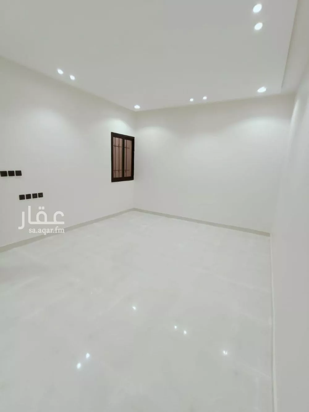 5 bedroom floor in Okaz 3