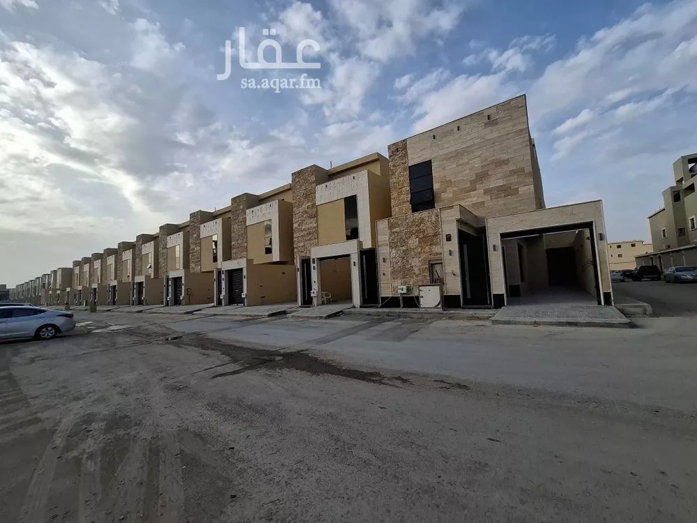 5 bedroom floor in Tuwaiq 1