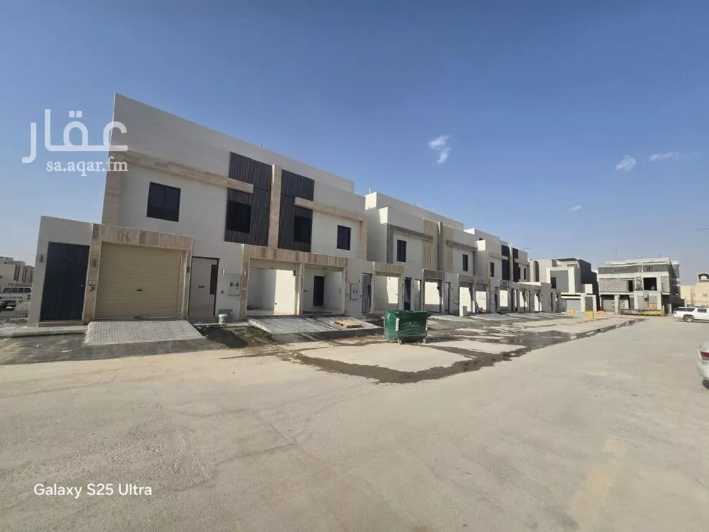 5 bedroom duplex in Okaz 1