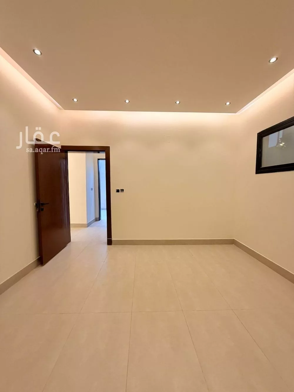 5 bedroom villa in Okaz, Riyadh 12