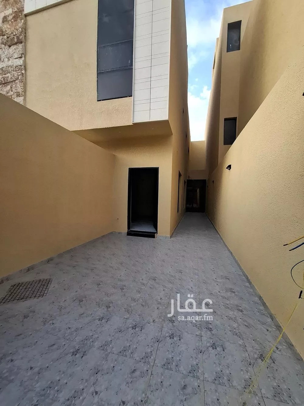 5 bedroom floor in Tuwaiq 5