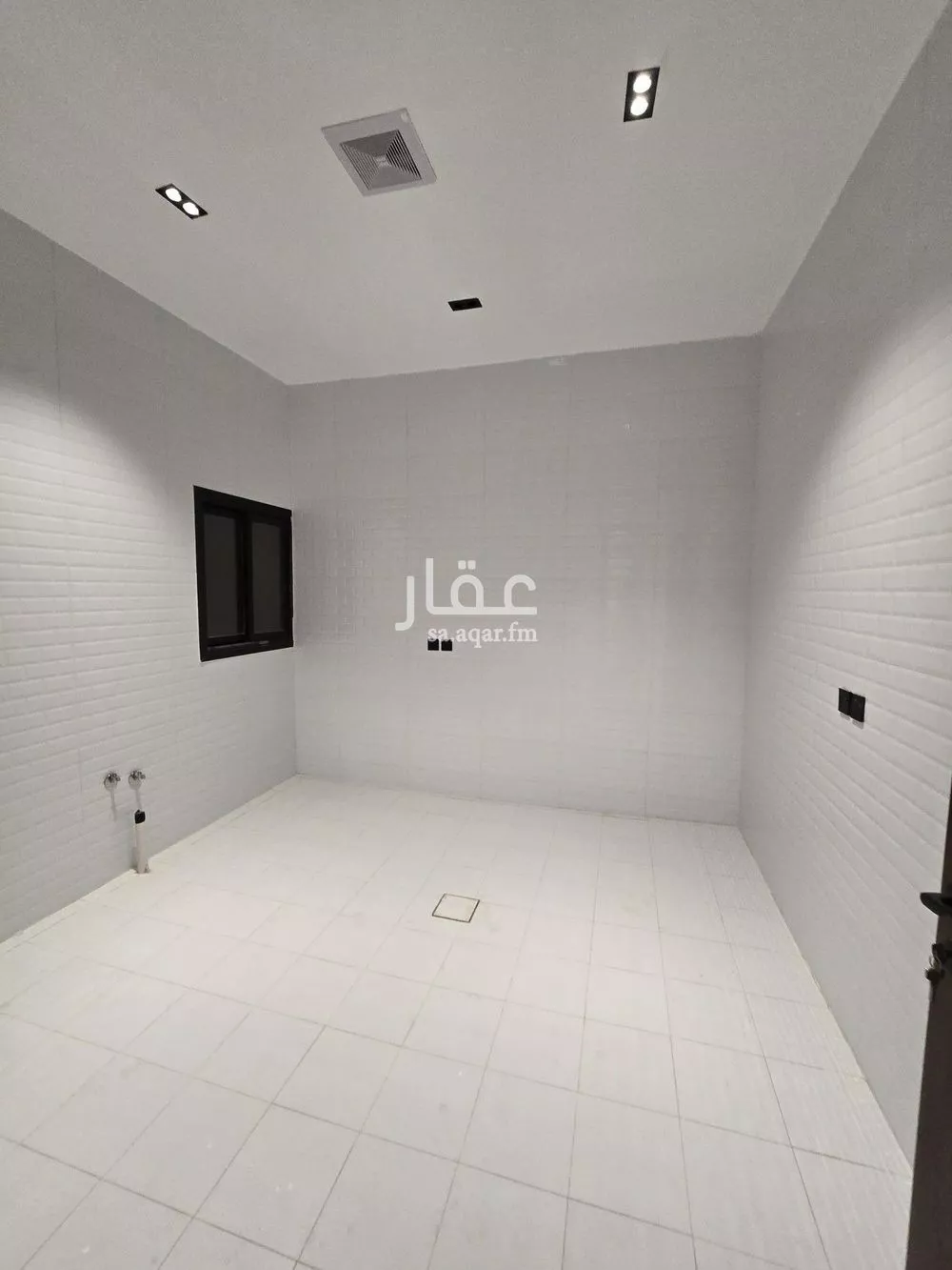 5 bedroom floor in Okaz 4