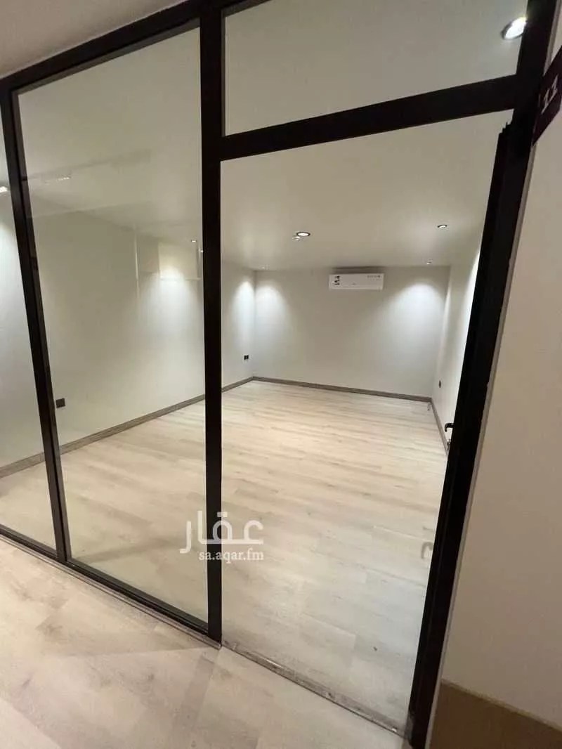 مكتب 25 م² في الياسمين 1