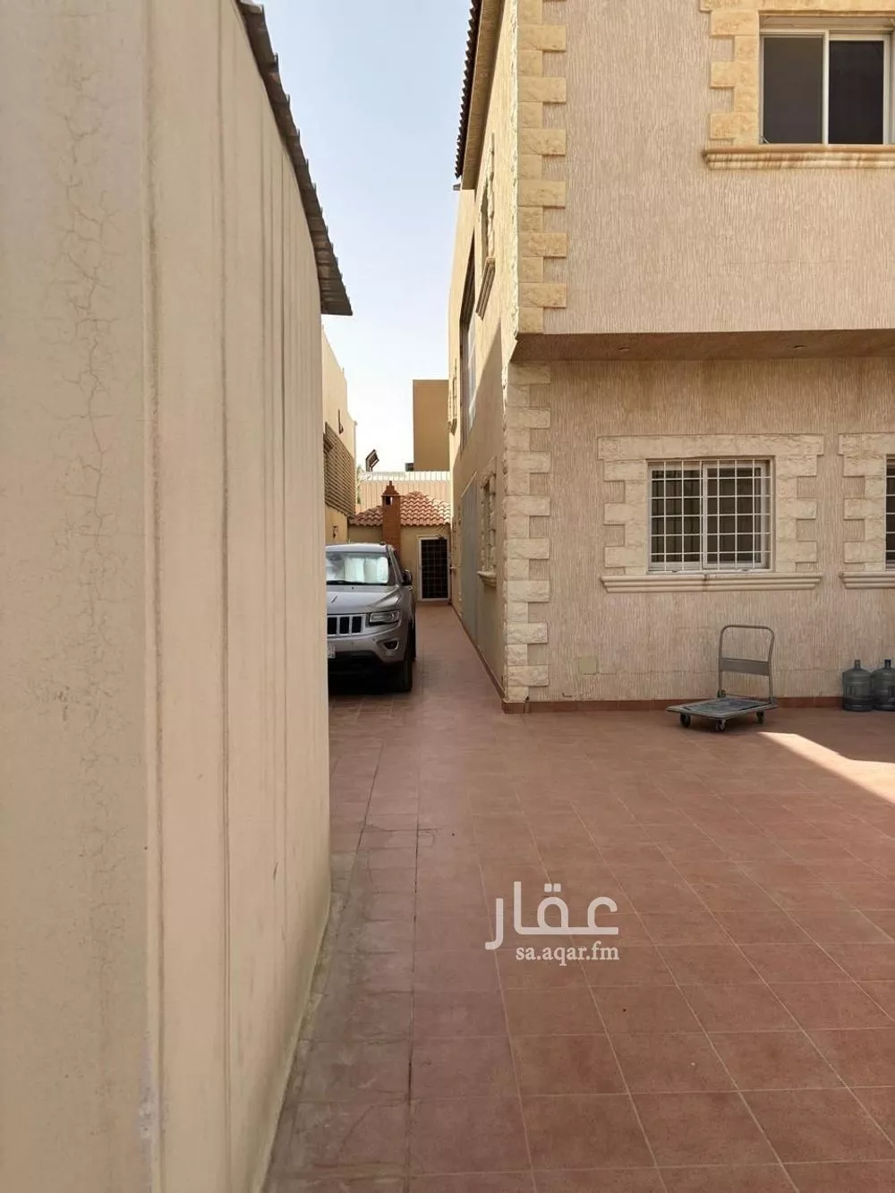 فيلا 12 غرف في الفلاح 1