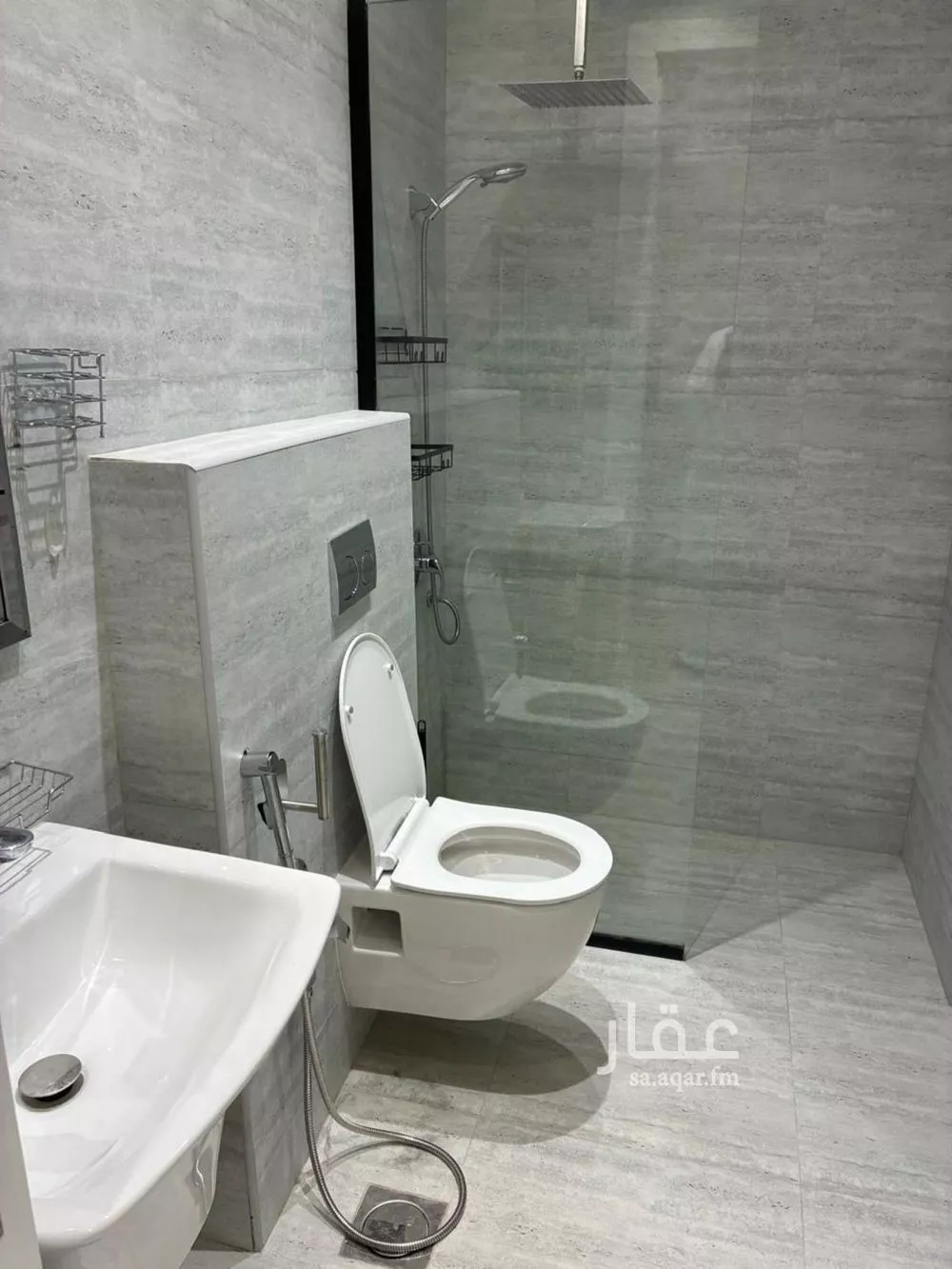 3 bedroom apartment in Al Aqiq 1