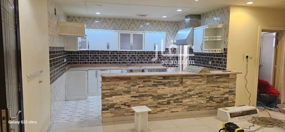 3 bedroom apartment in Al Aridh 1