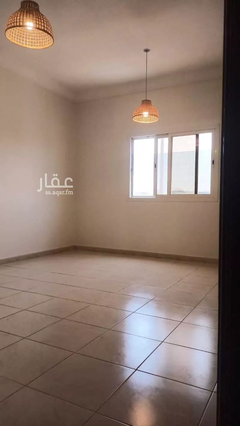 فيلا 4 غرف في الملك عبدالعزيز، الرياض 9