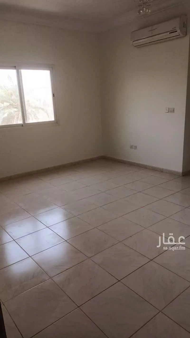 4 bedroom villa in King Abdul Aziz, Riyadh 14