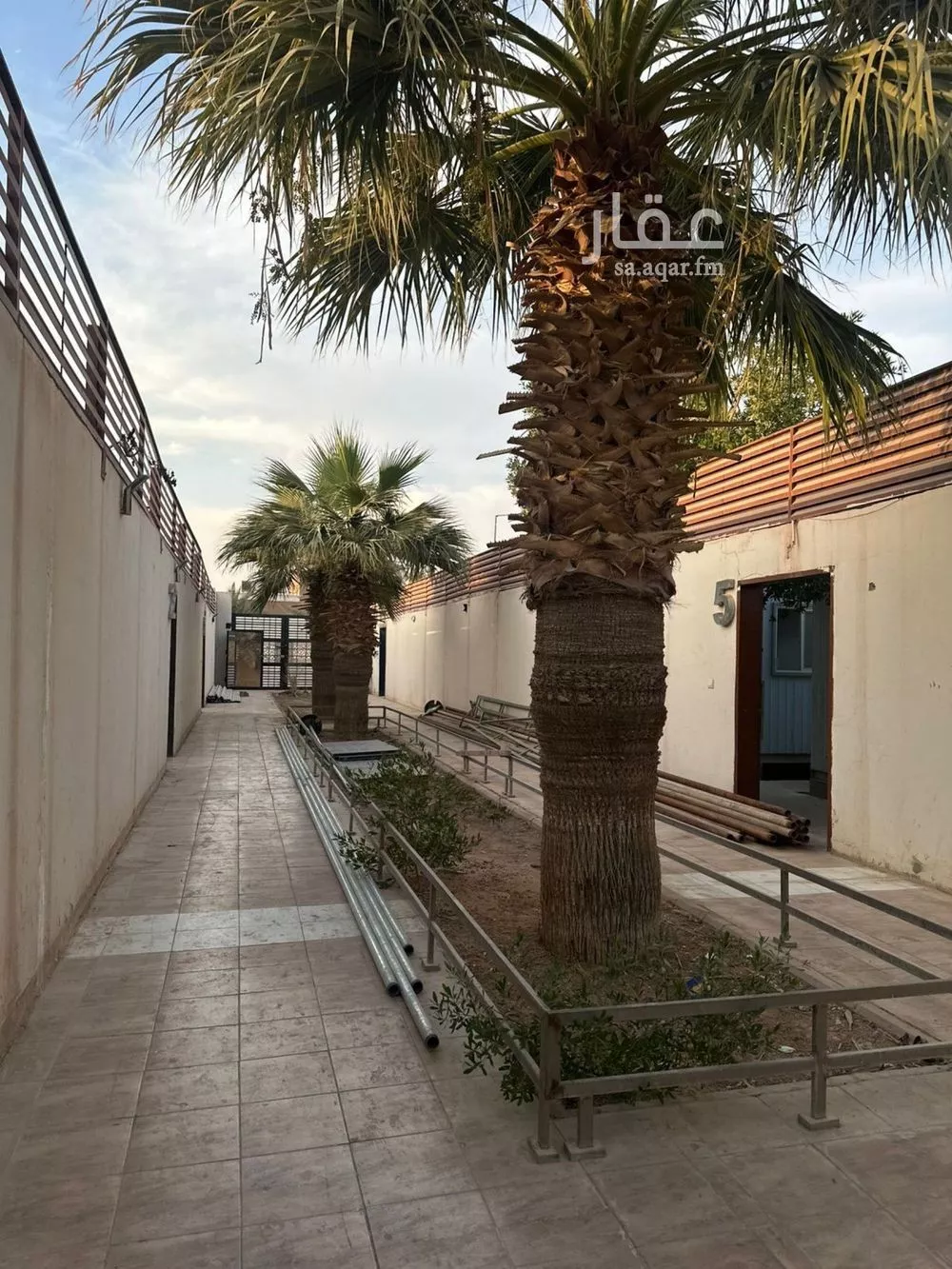 عمارة 2000 م² في الرمال 4