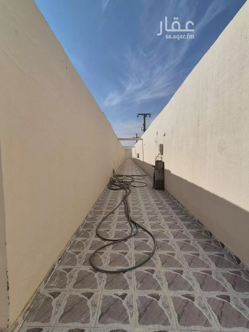 عمارة 2700 م² في الرمال 5