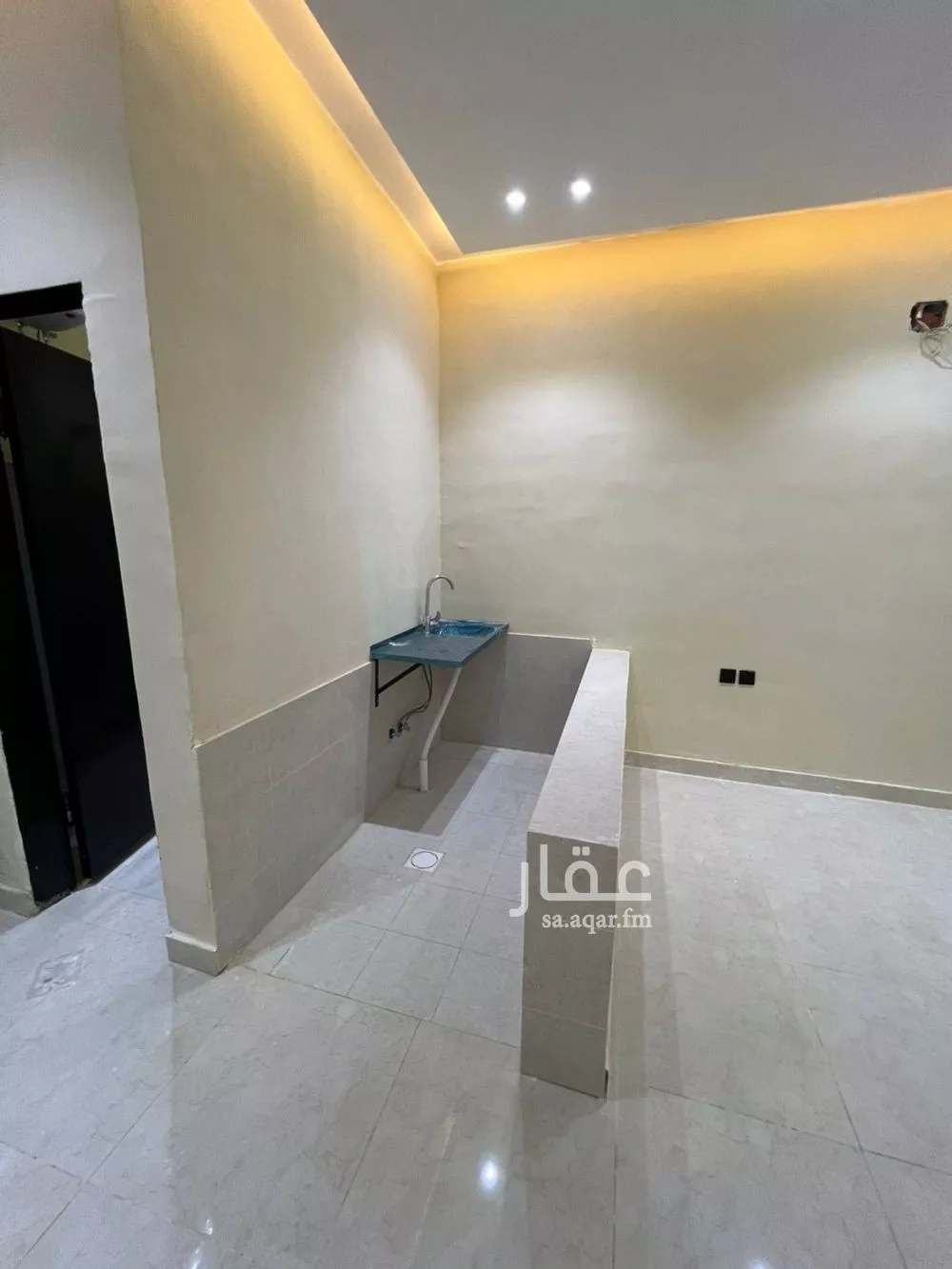 عمارة 1600 م² في الرمال 4