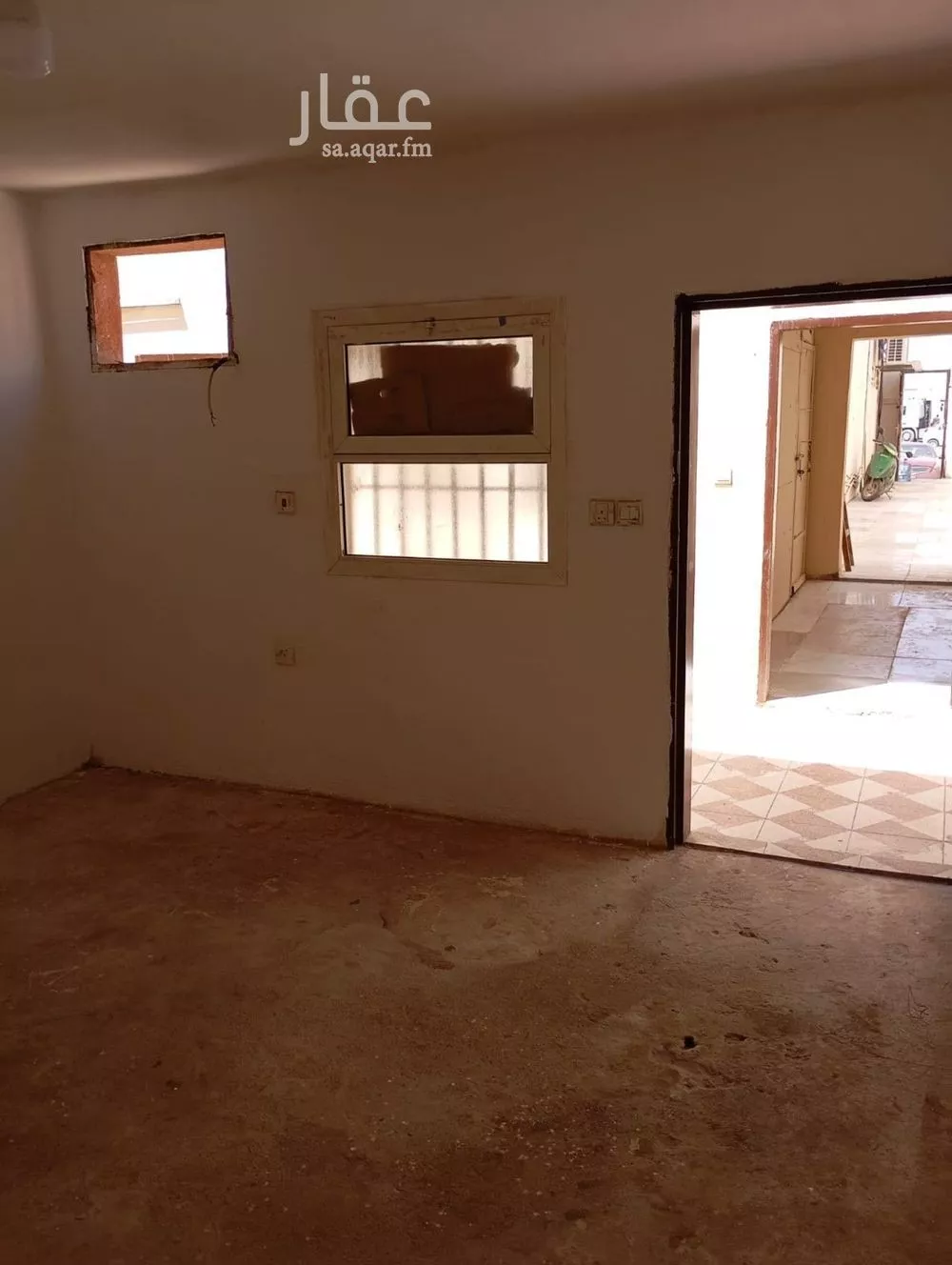 عمارة 1500 م² في الرمال 1