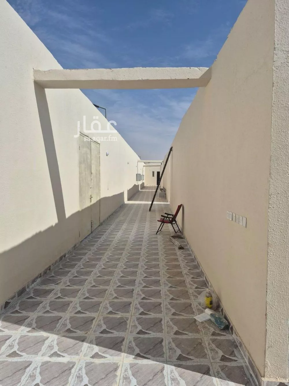 عمارة 2700 م² في الرمال 3