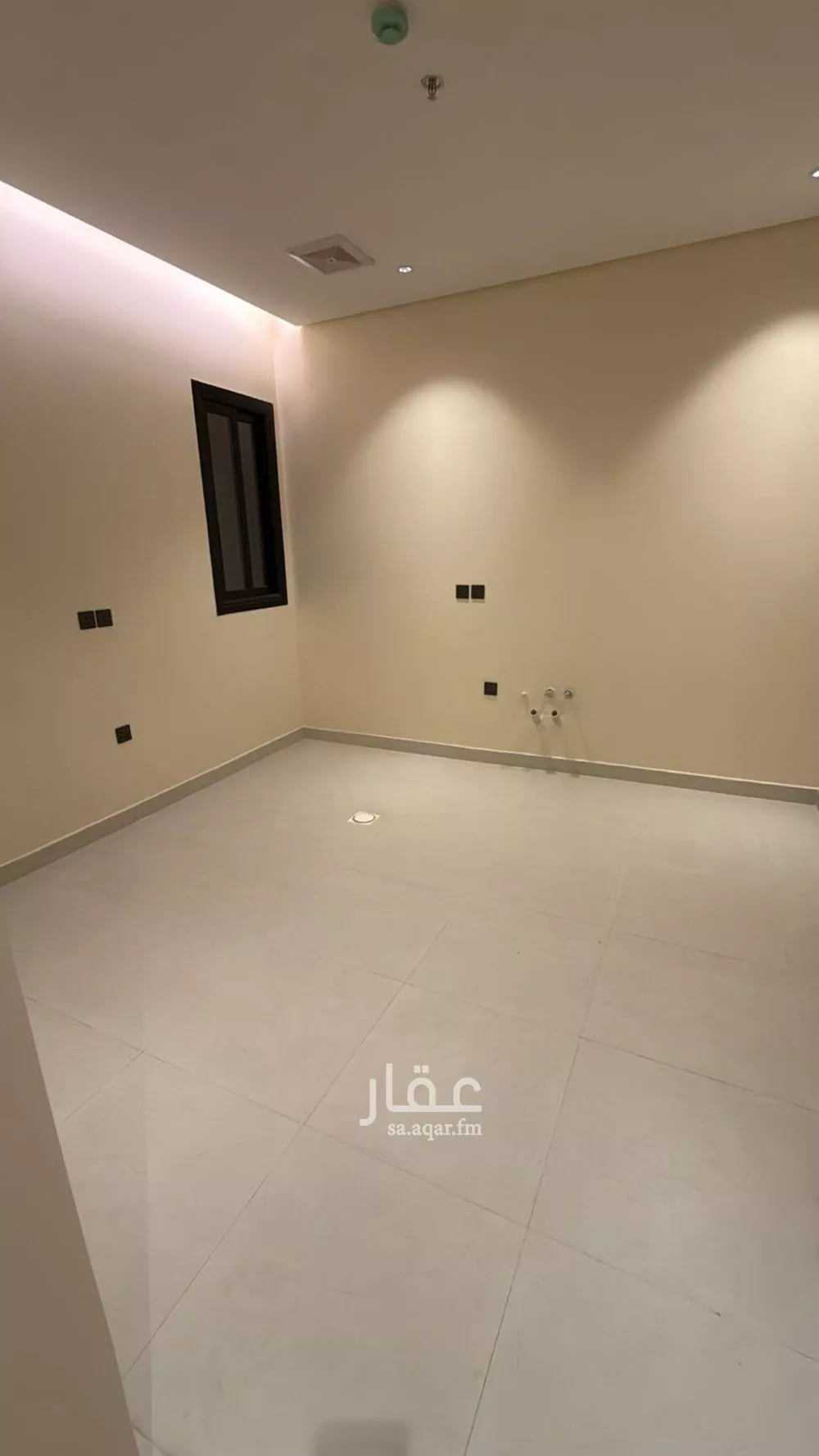 شقة 4 غرف في الرمال 1