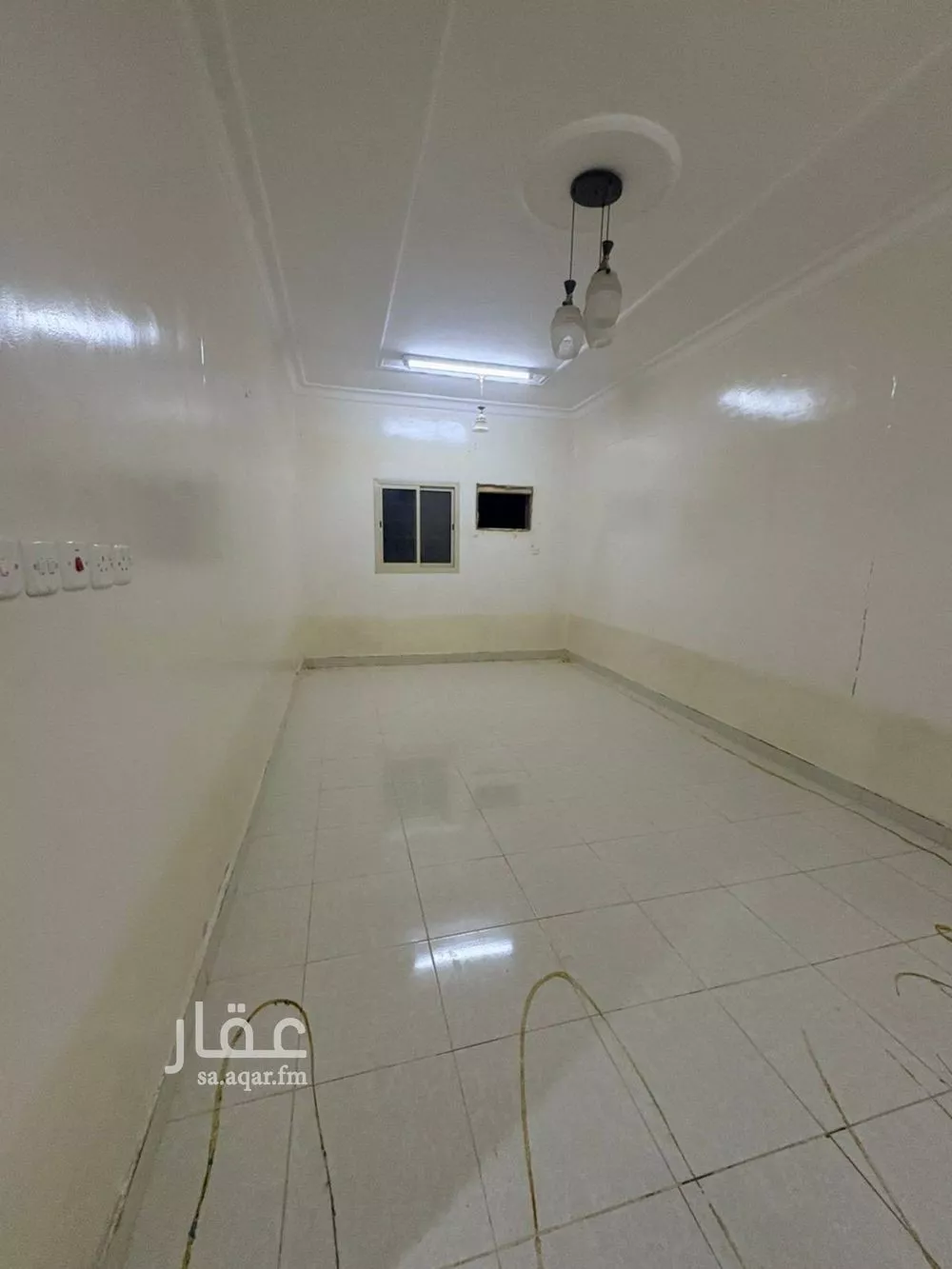 شقة 3 غرف في النظيم 4