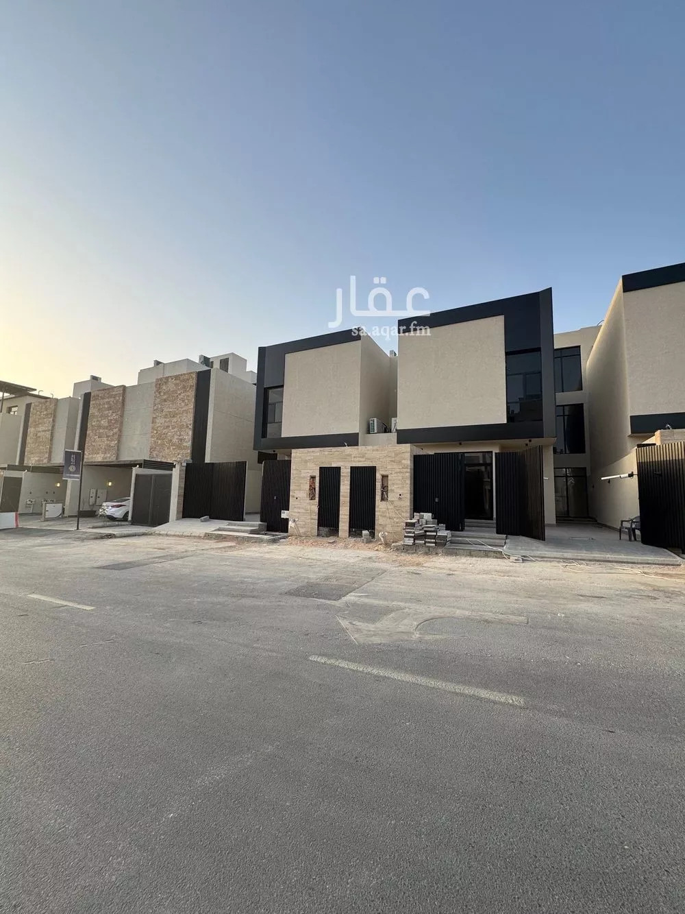 فيلا 7 غرف في النرجس 1