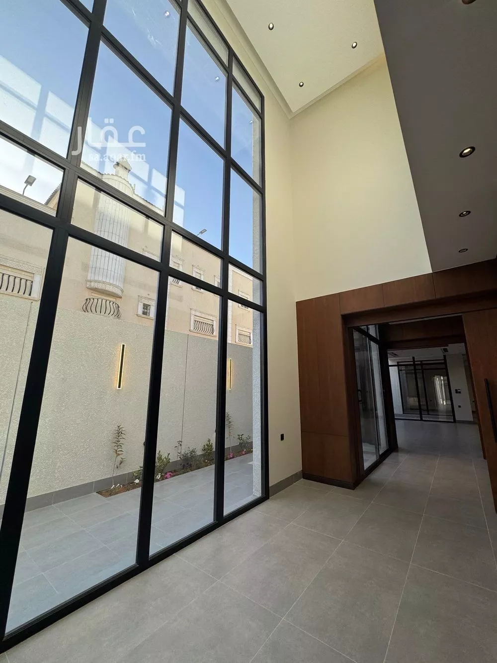 فيلا 7 غرف في النرجس 4