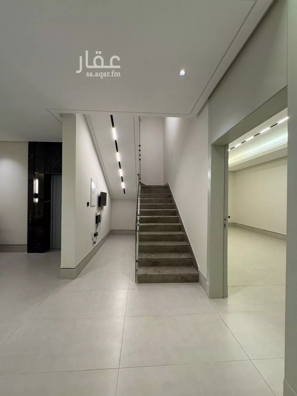 فيلا 6 غرف في النرجس 3