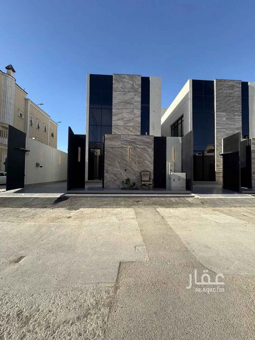 فيلا 7 غرف في النرجس 1