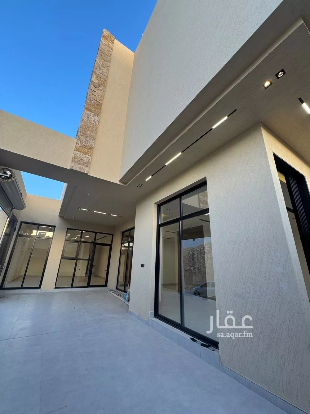 10 bedroom villa in Al Narjis 3
