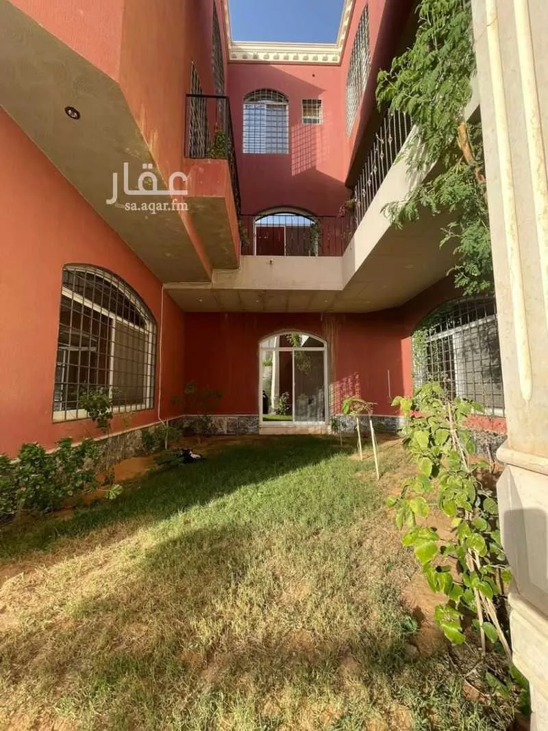 فيلا 11 غرف في حطين 1