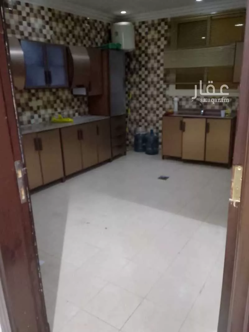 8 bedroom apartment in Tuwaiq 5