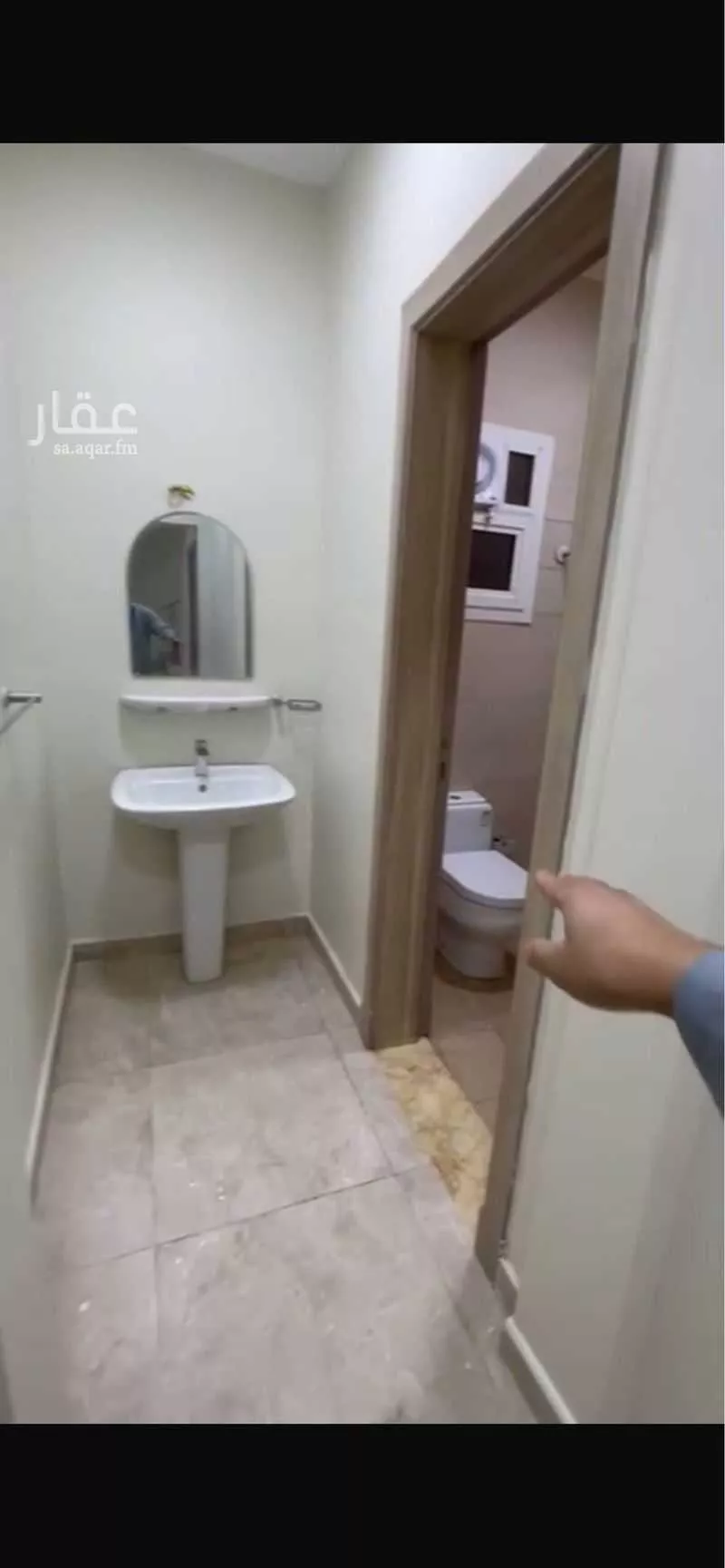 فيلا 5 غرف في الجنادرية 4