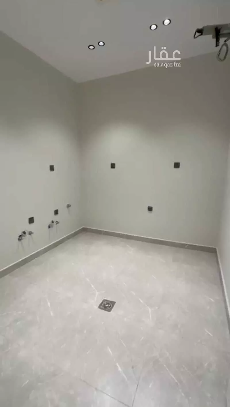 3 bedroom apartment in Al Manar 5