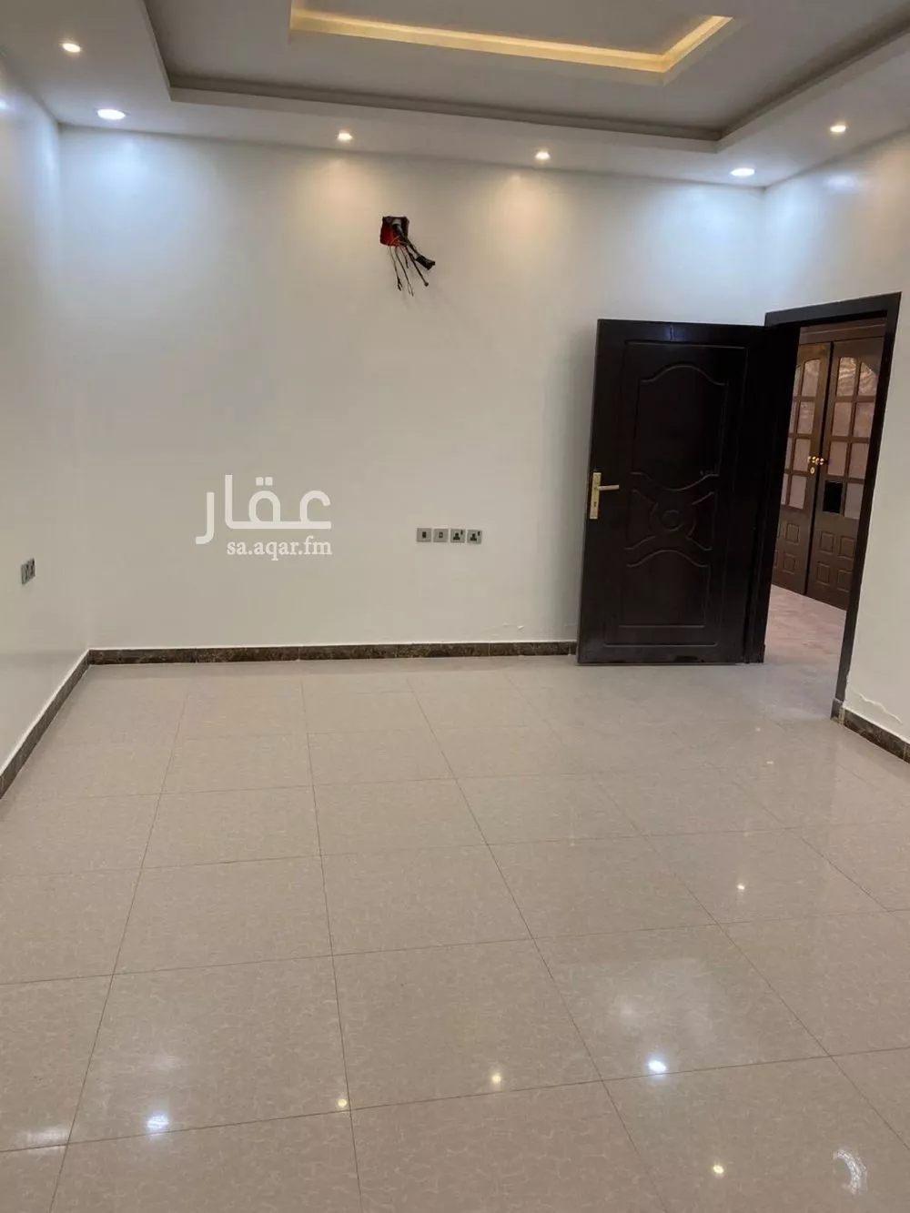 فيلا 8 غرف في ظهرة نمار 5