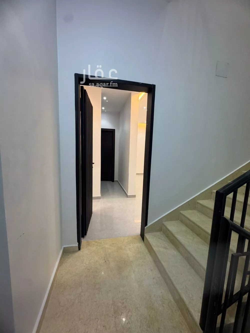 4 bedroom floor in Al Aridh 3