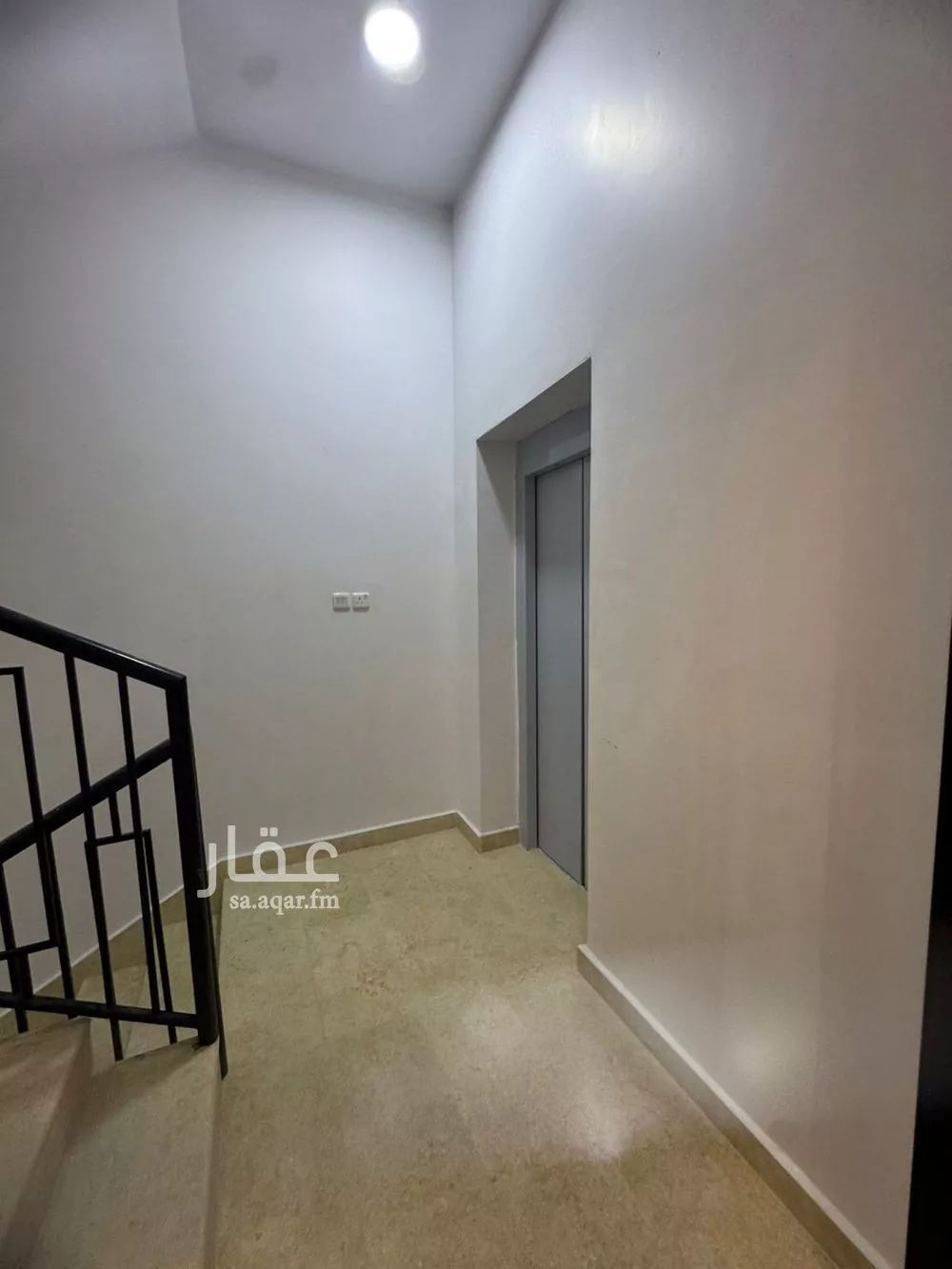 4 bedroom floor in Al Aridh 4
