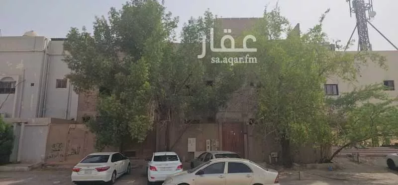 أرض 400 م² في العريجاء الغربية 2