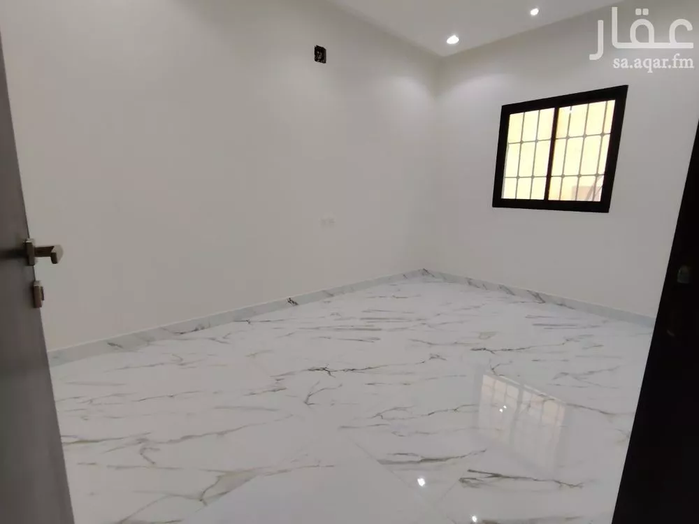 فيلا 4 غرف في العريجاء الغربية، الرياض 5