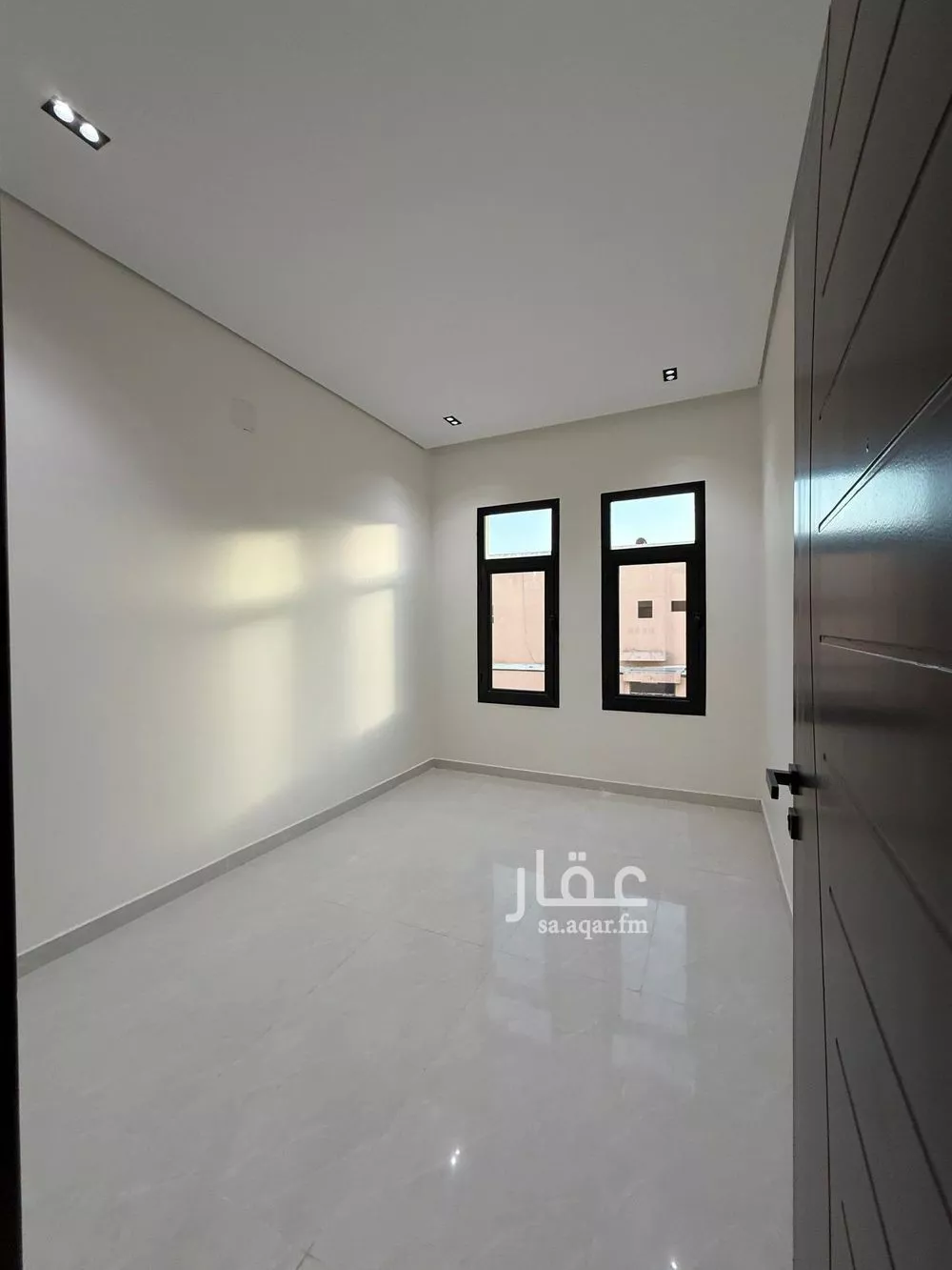 فيلا 6 غرف في بدر 4