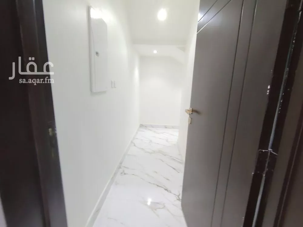 فيلا 4 غرف في العريجاء الغربية، الرياض 7